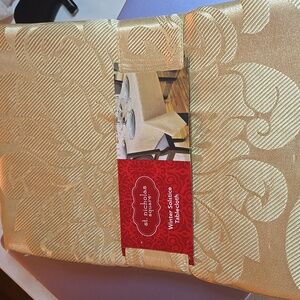St. Nicholas Square Elegant Gold Tablecloth NWT